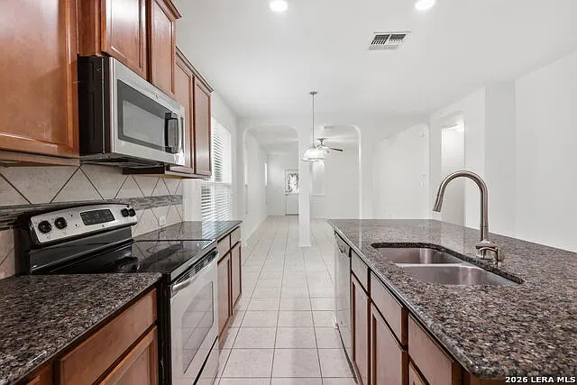 7020 Conroe Ml — Photo 13