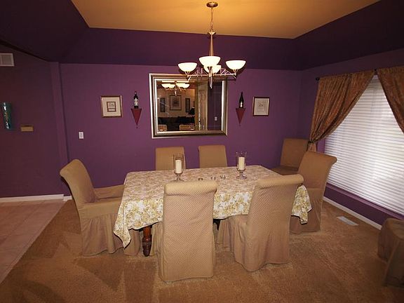 3rd image of 4009 Demaret Ct