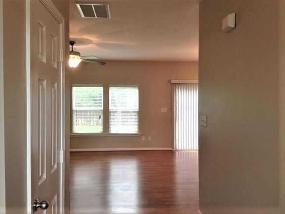 2nd image of 12412 Lanier Islands Cir