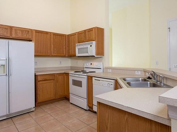 5th image of 544 51st Ave N