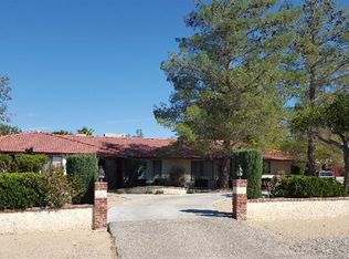 18950 Siskiyou Rd, Apple Valley, CA 92307