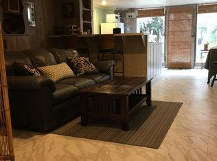 980 Phillips St, Vista, CA 92083
