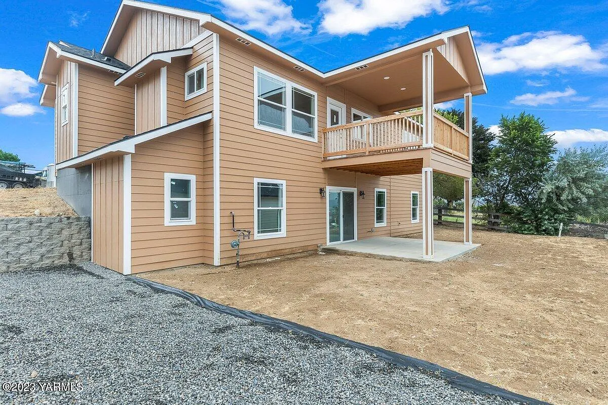 3408 Oster Dr photo 1