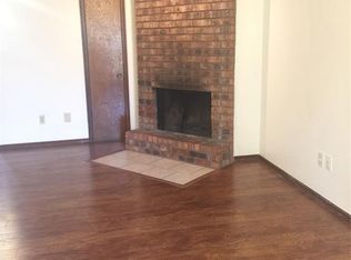 908 Aspen Ct #910, Noble, OK 73068
