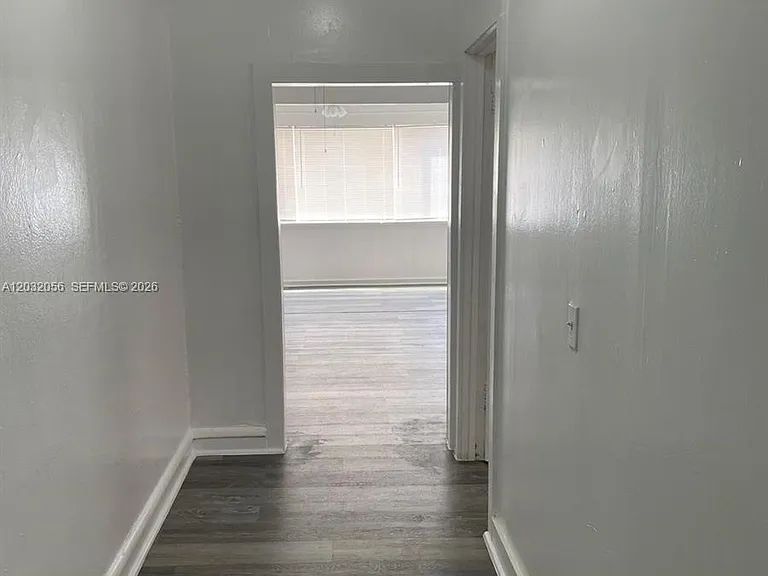 817 4th St #817 — Photo 13