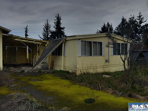 2nd image of 250 W Deytona St