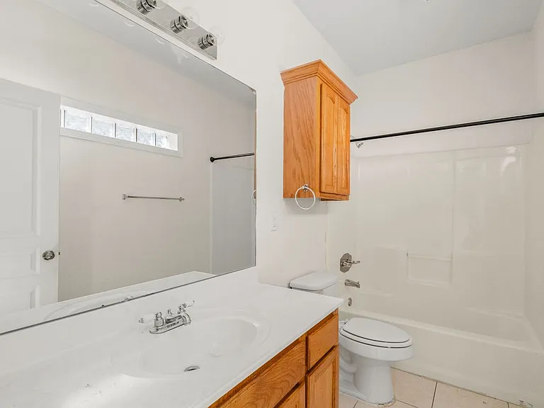 3036 Scotland Dr — Photo 9