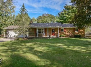 40 Meyer Rd, Plano, IL 60545