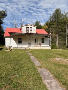 2784 Matoaka Rd, Rock, WV, 24747