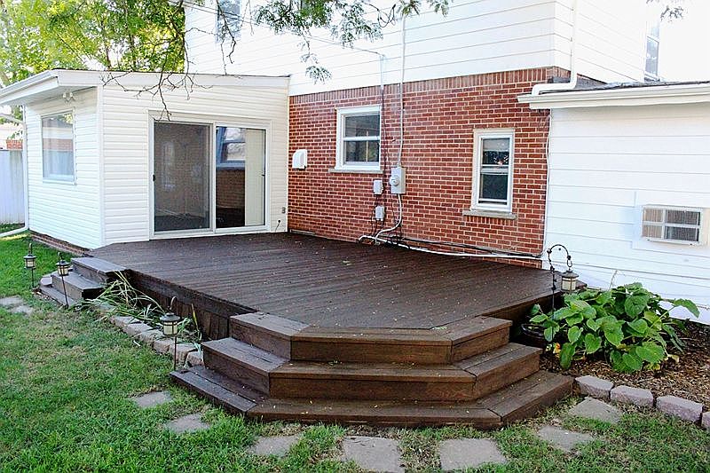 1st image of 14826 Melvin St