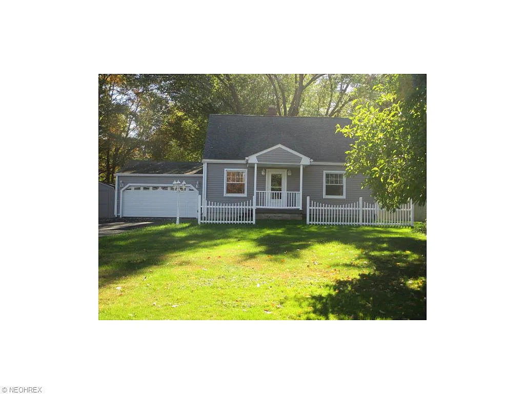 3693 Shields Rd photo 1