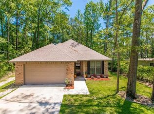 1429 Lamarque St, Mandeville, LA 70448