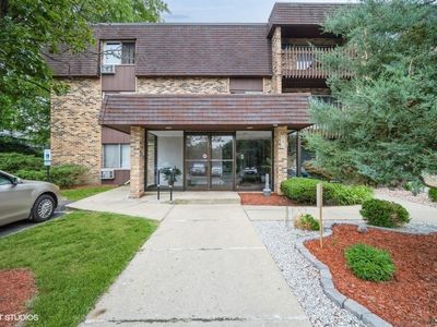 940 E Old Willow Rd APT 304, Prospect Heights, IL, 60070