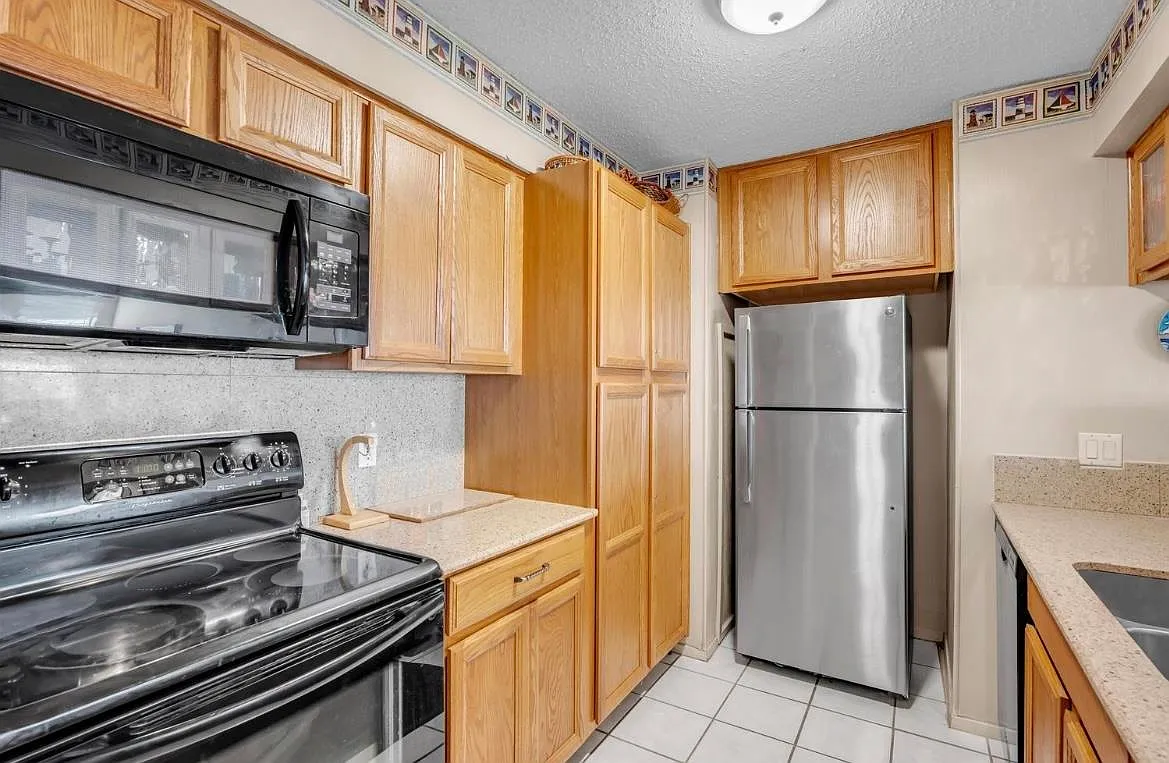 1 bed, 1.0 bath, 957 sqft, $1,500 — Photo 3