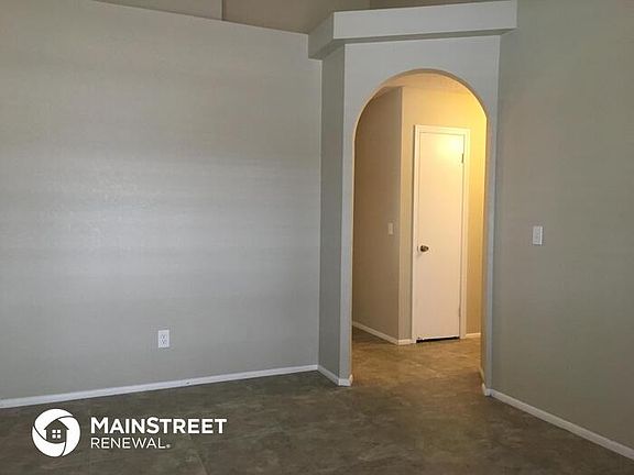 3rd image of 2232 E Dolphin Ave