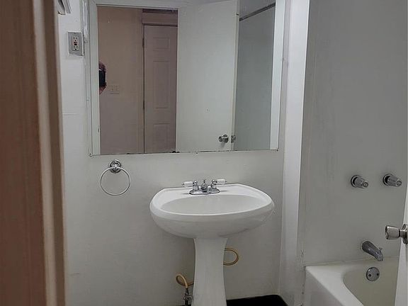 4th image of 2703 S 12th St