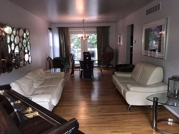 5th image of 7987 Briarbrook Dr