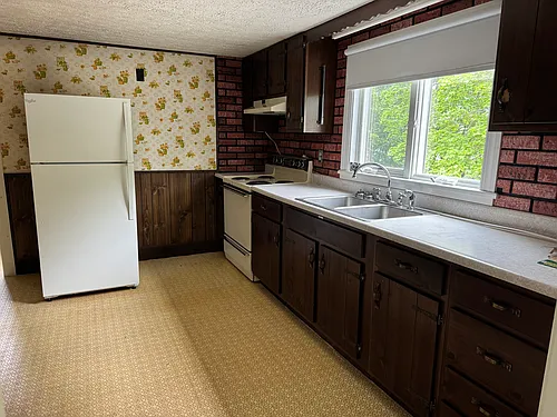 35 Decary Rd #1 Photo 1