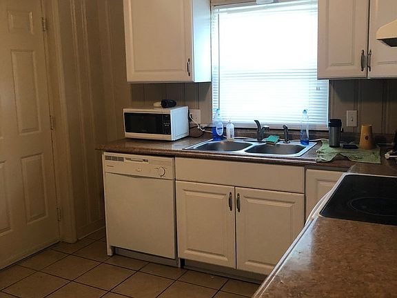 4th image of 414-416 E 13th Ave