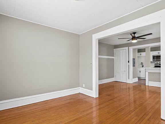 5th image of 1216 Williamson St #2