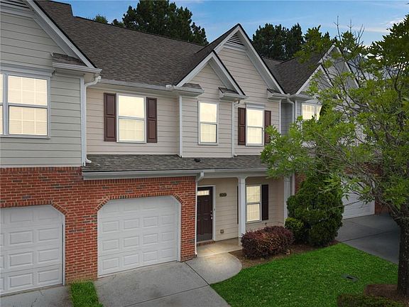 3rd image of 2437 Millbank Ct