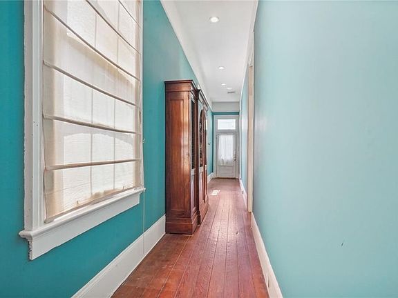5th image of 3526 Laurel St