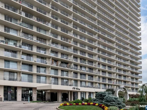 1530 Palisades Ave #7J, Fort Lee, NJ 07024