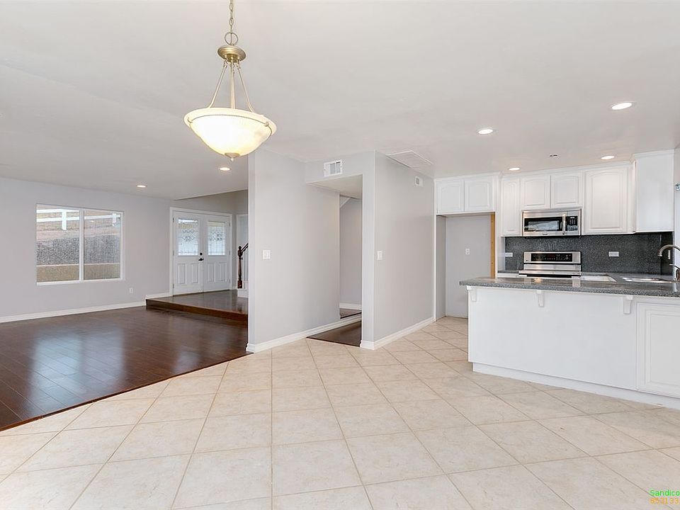1st image of 13006 Lakeview Granada Dr