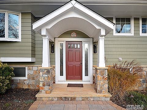 2nd image of 437 Carpenter Ave