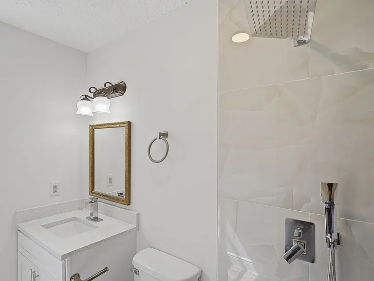 308 Dogwood Ct — Photo 24
