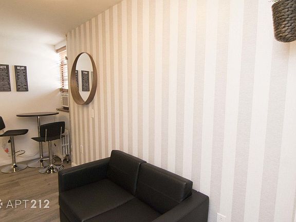 3rd image of 112 Mulberry St APT 12