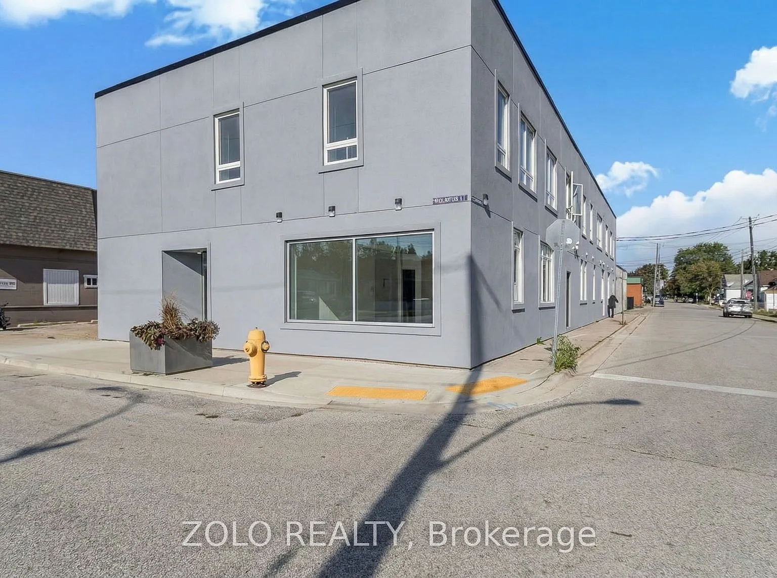 2 bed, $1,550 — Photo 1