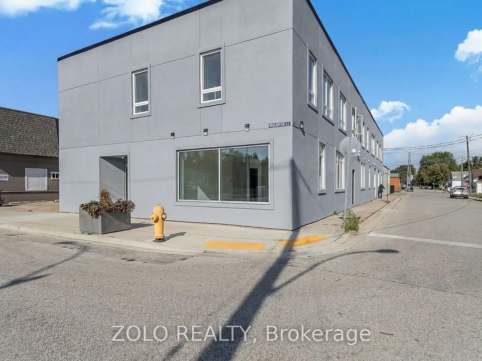 206 Wellington St #1