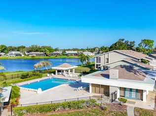 1407 Pine Lake Dr, Venice, FL 34285