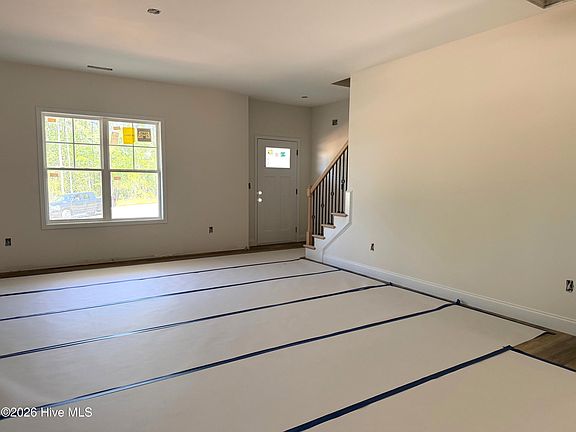 4th image of 3829 Bankergate Court