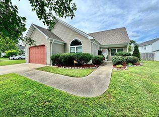 306 Running Stone Way, Chesapeake, VA 23323