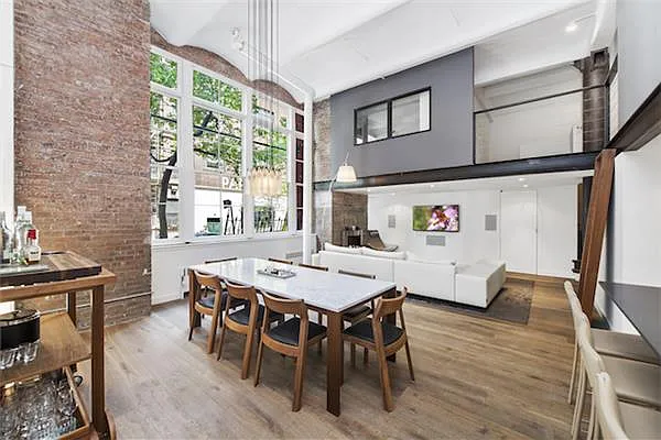 Sold by (Legacy) Elegran | media 15