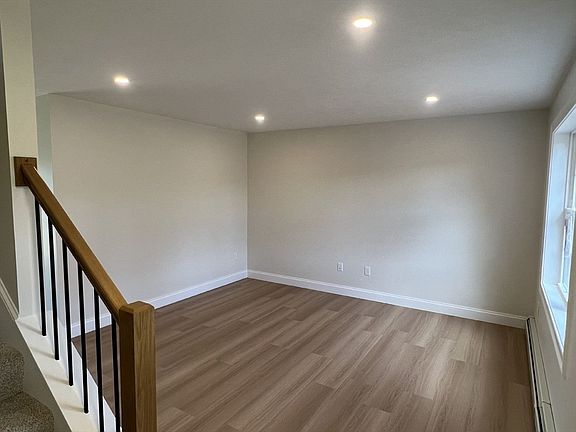 5th image of 64 East St