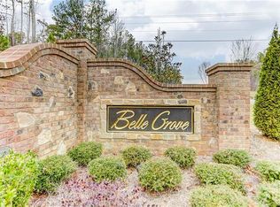 2021 Belle Grove Dr, Waxhaw, NC 28173