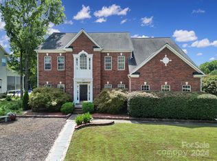 105 White Bridge Ln, Fort Mill, SC 29715