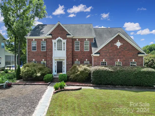 105 White Bridge Ln, Fort Mill, SC 29715