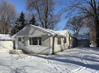 5228 Rowland Rd, Toledo, OH 43613