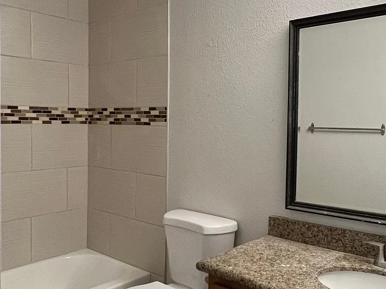 7200 Pirates Cove Rd #2023 — Photo 4