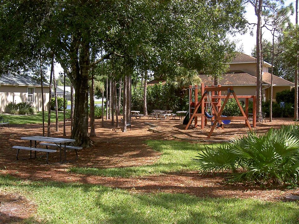 2nd image of 6596 Willow Lake Cir