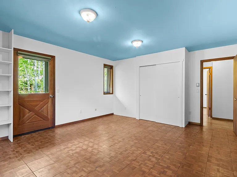 144 Fairway Dr — Photo 9