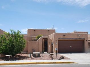 605 Coronado St NE, Los Lunas, NM 87031