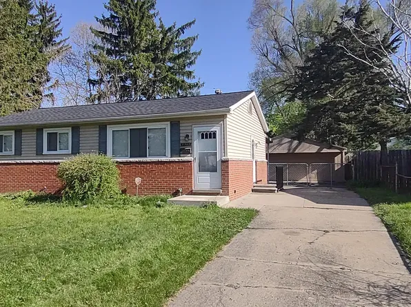 2365 Ravinewood Ave, Ypsilanti, MI 48198