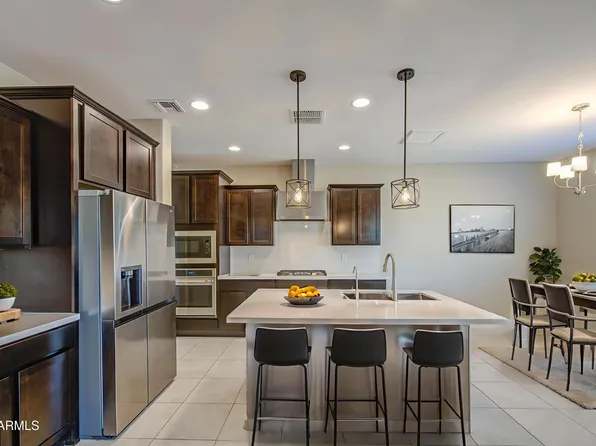 7926 W MEDLOCK Drive, Glendale, AZ 85303