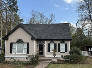 346 Reynolds St, Blackville, SC 29817