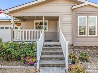 9390 W Ustick Rd TRLR 32, Boise, ID 83704